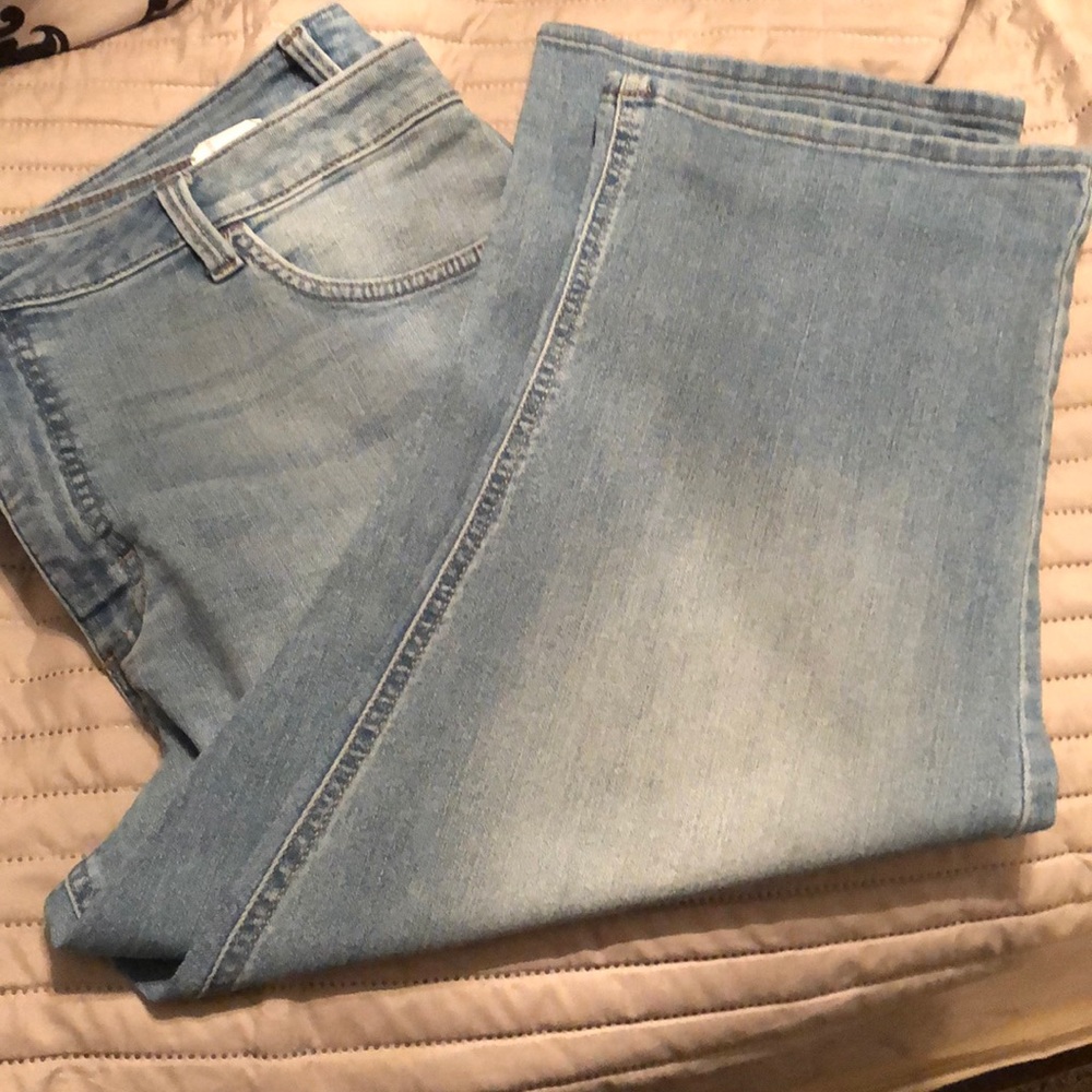 As 20 M MidRise Capris